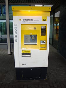 Berlin U-bahn ticket machine