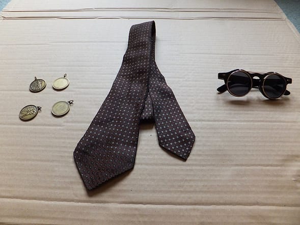 Steampunk tie & goggles